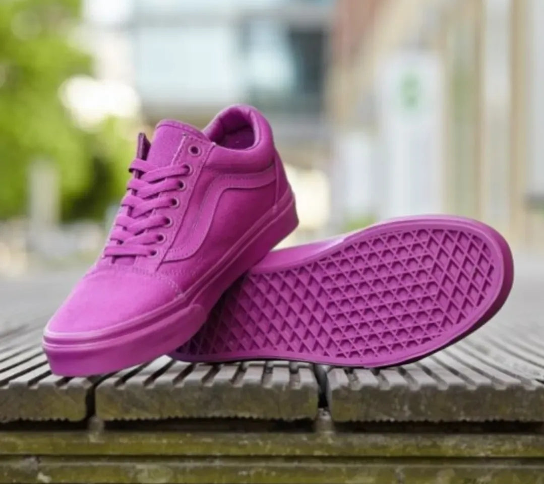 Vans Old Skool Maroon – Classic Skater Energy, Everyday Comfort