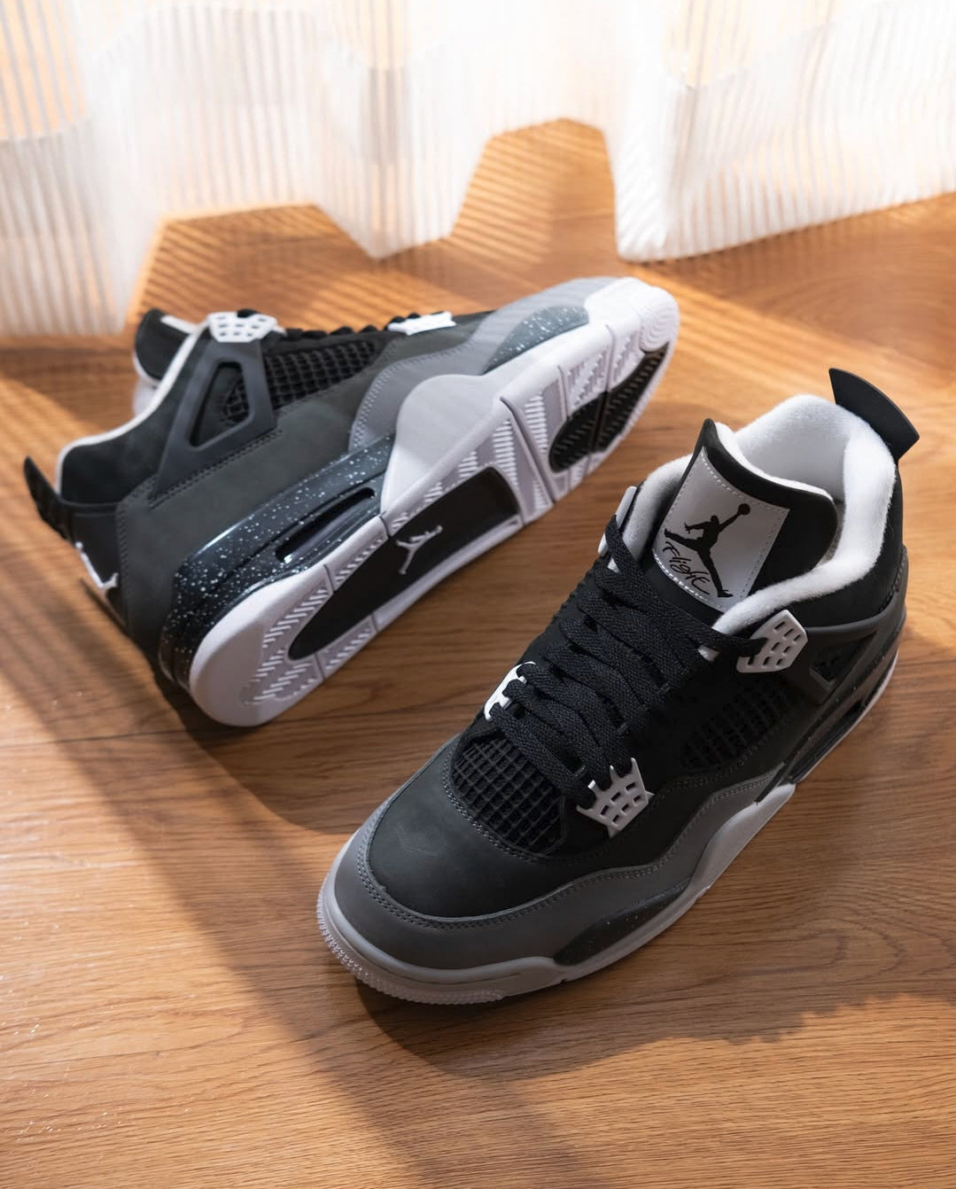 Air Jordan 4 Retro “Fear” Black/White