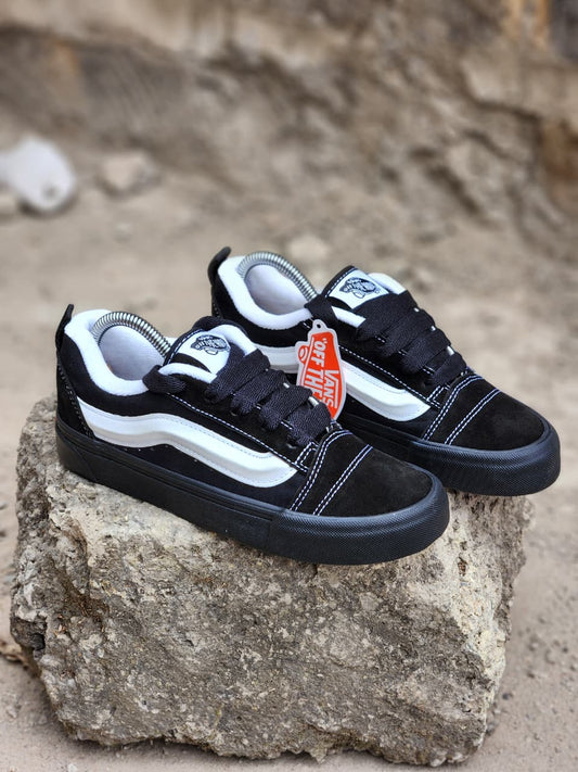 Vans Knu Skool All Black